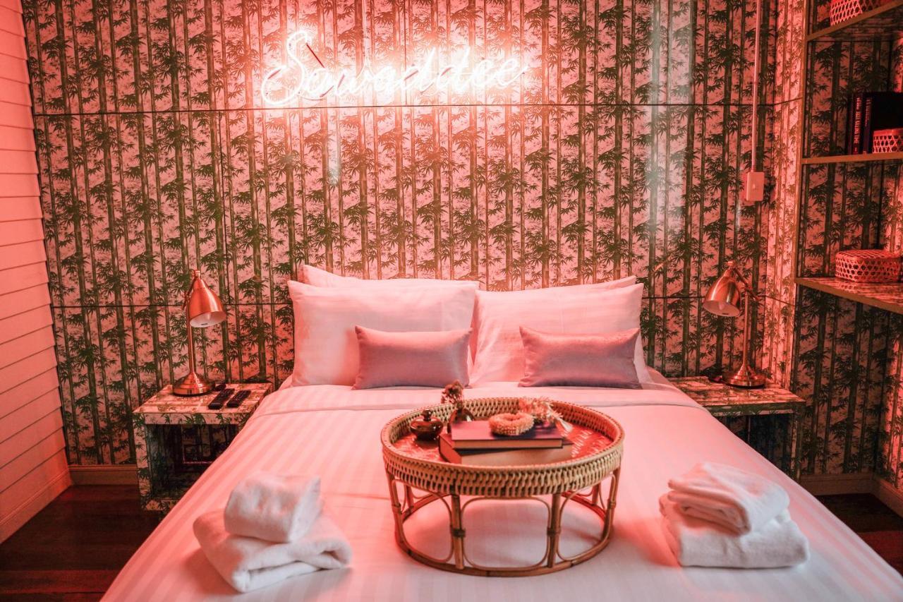 Azure Hostel Bangkok Dış mekan fotoğraf
